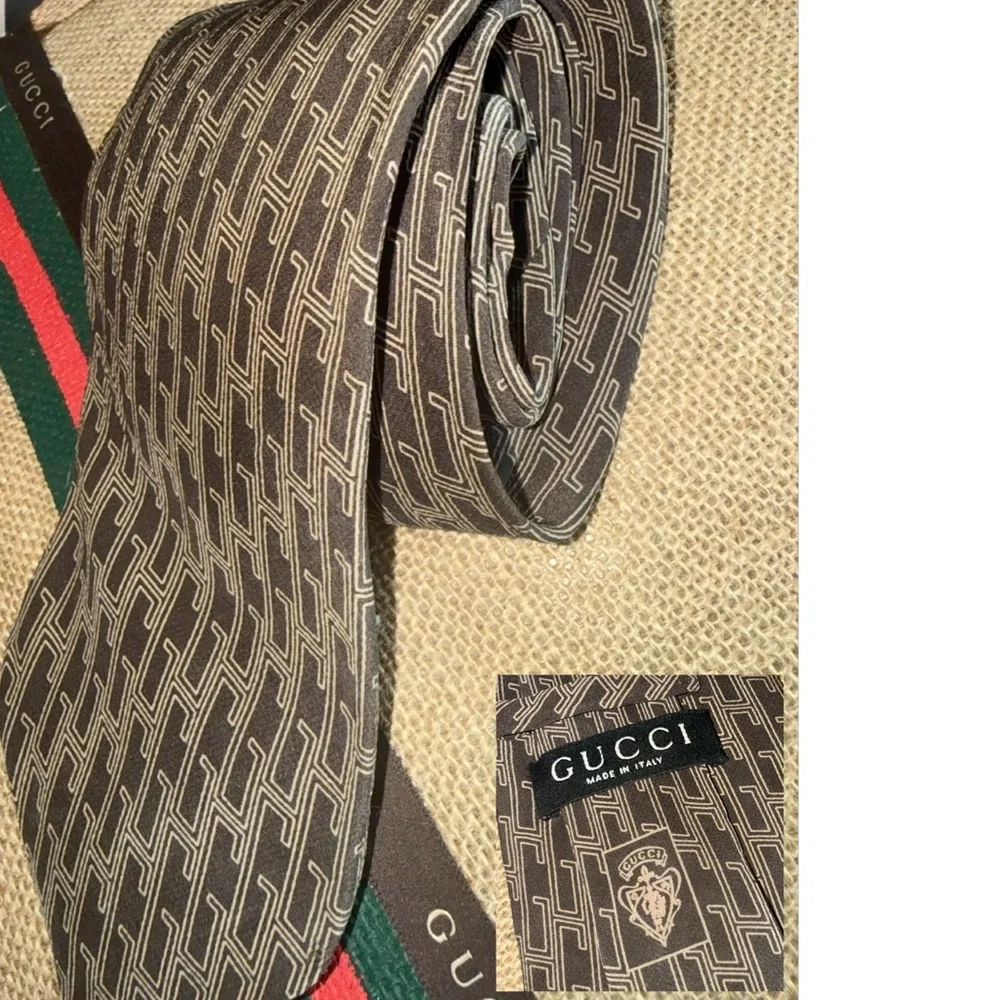 GUCCI Tie 100% Silk Men's Accessories monogrammed Jacquard GG’s Brown Black rare
